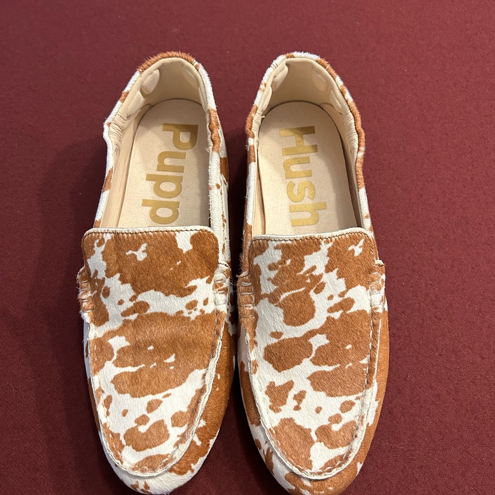 Hush Puppies Womens 10W slip ons never worn